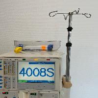 Fresenius Medical Care 4008 S Hemodialys Machines image 2